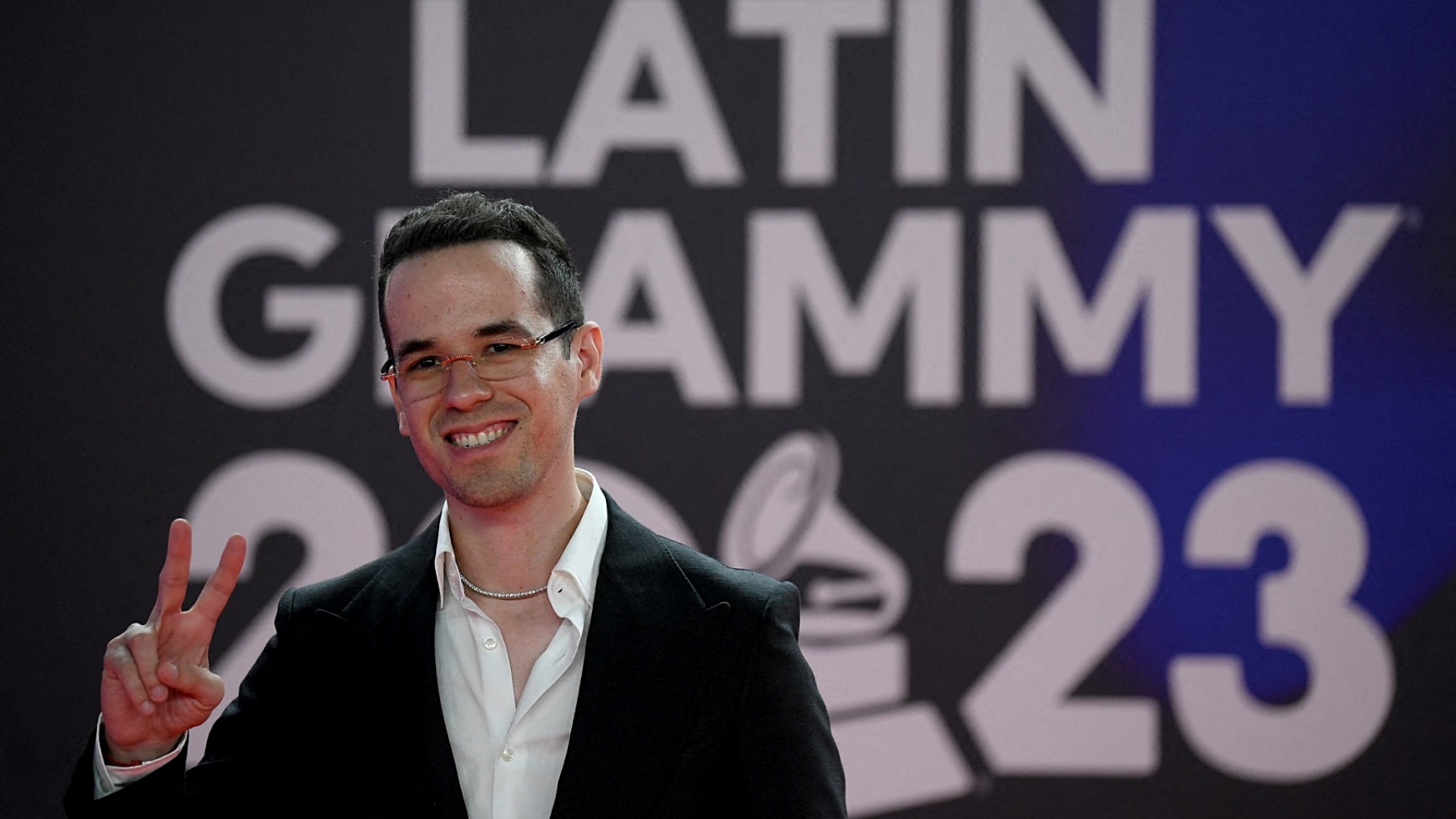 Latin Grammy 2023: Mexicano Edgar Barrera Gana Premio De Compositor Del ...