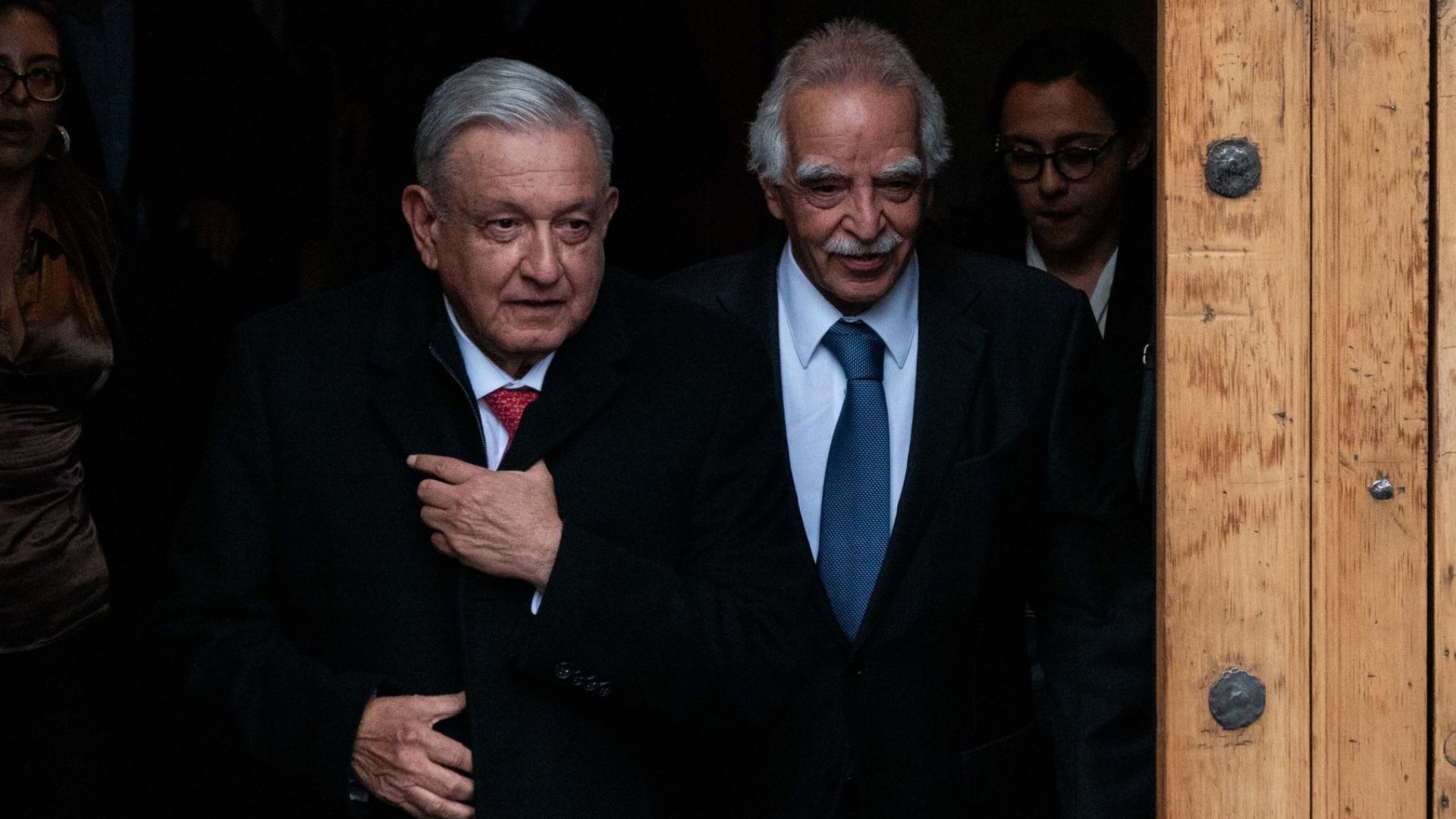 AMLO Se Reúne con el Consejo Mexicano de Negocios | N+