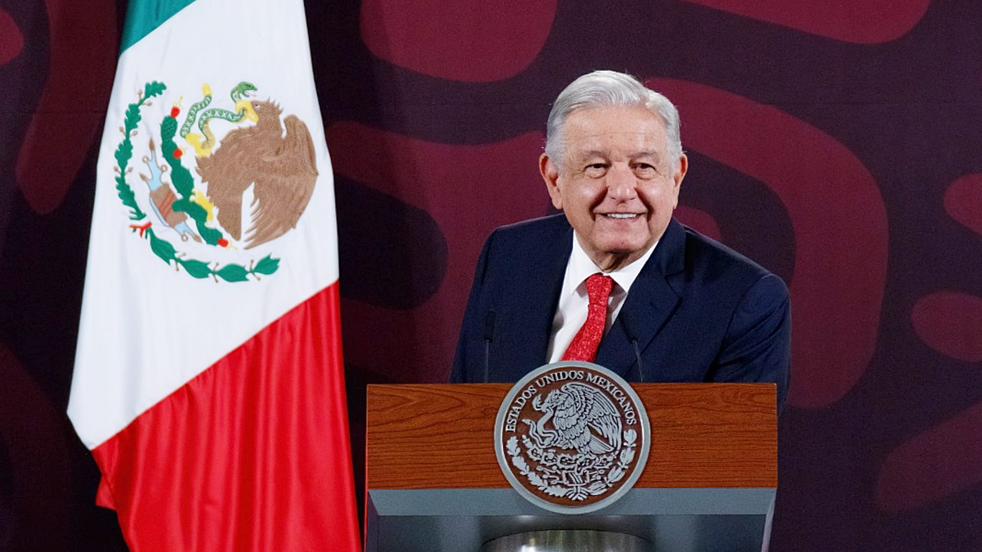 AMLO Presentará ‘Alrededor’ de 10 Iniciativas de Reformas