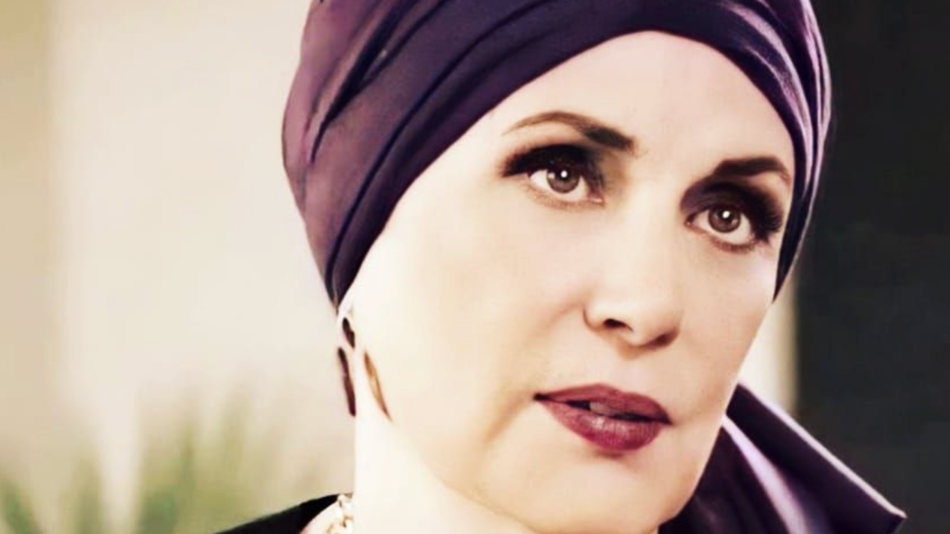 La Exitosa Trayectoria de la Primera Actriz Helena Rojo en la ...