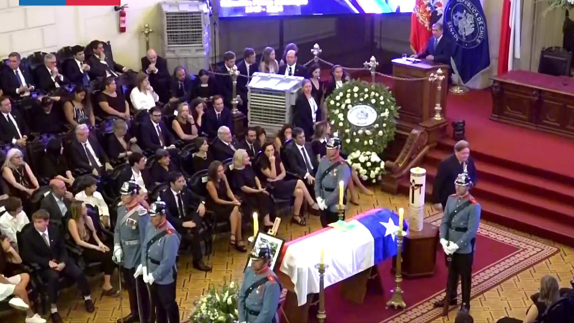 Funeral de Sebastián Piñera Morel Inicia Evento con Gran Ovación en