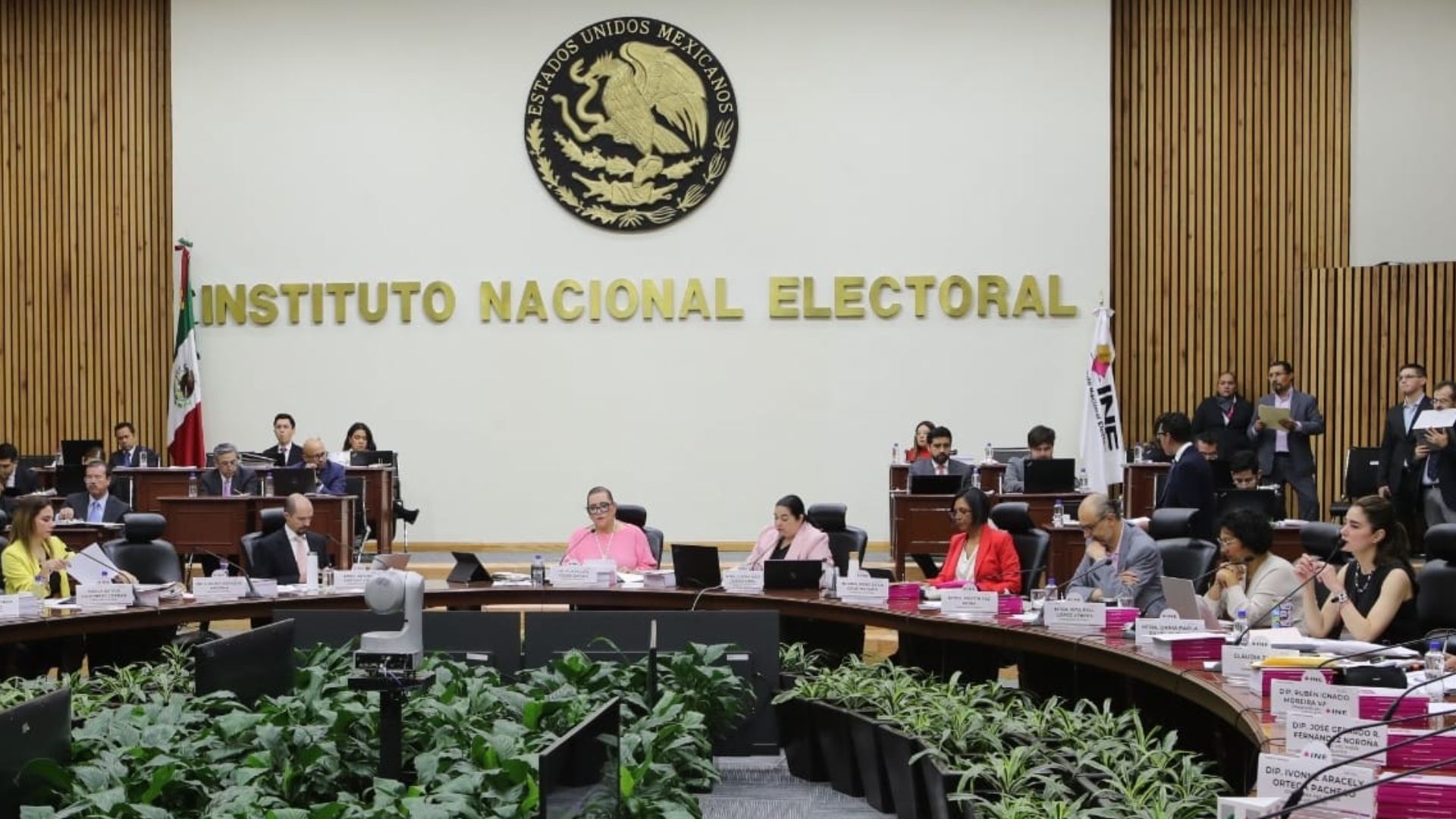 Ine Multa A Partidos Por Faltas En Gastos De Precampaña Cifra Asciende A 50 Mdp N 3839