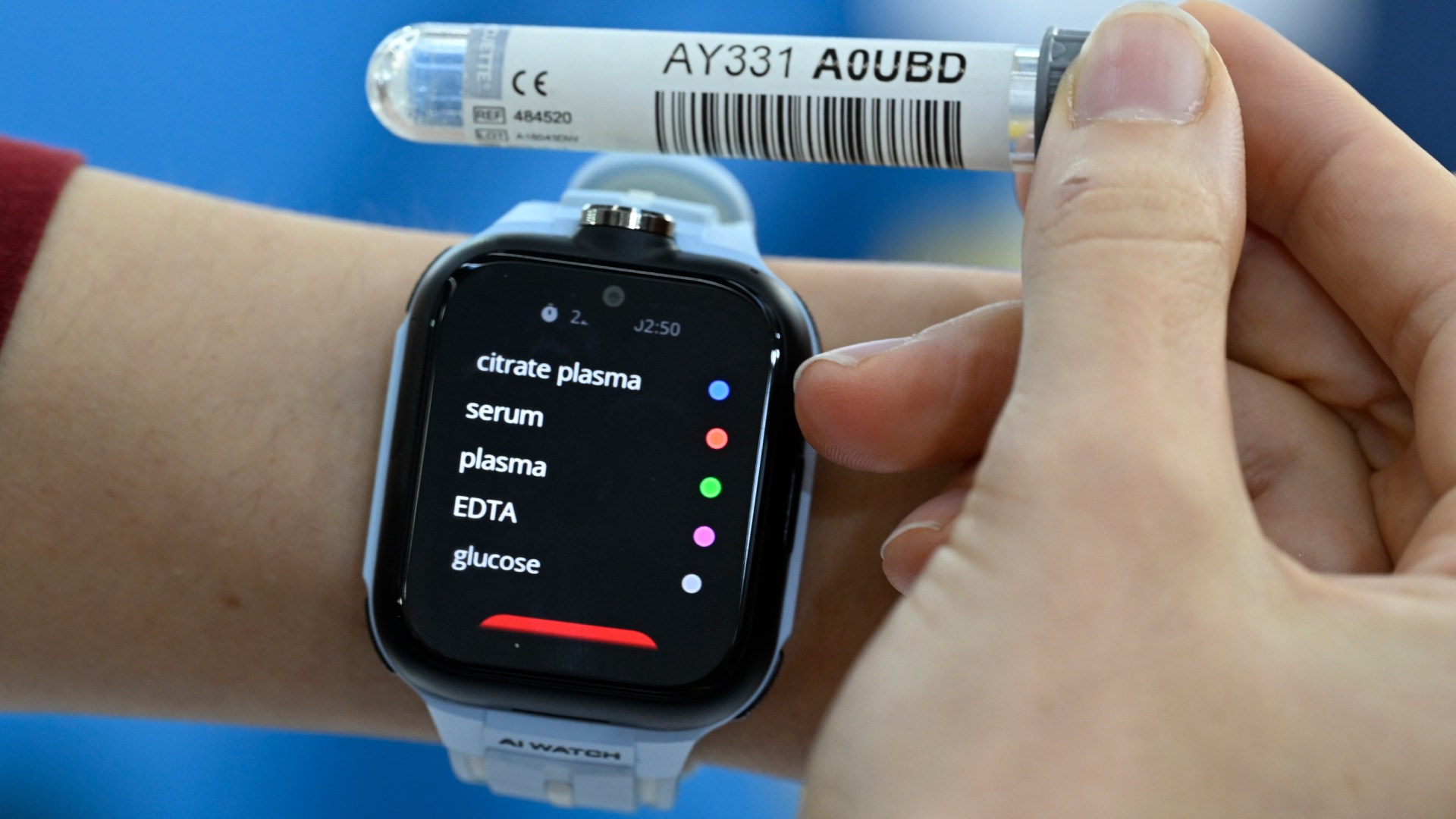 La medición de azúcar en sangre es el santo grial de los smartwatches: así  está la