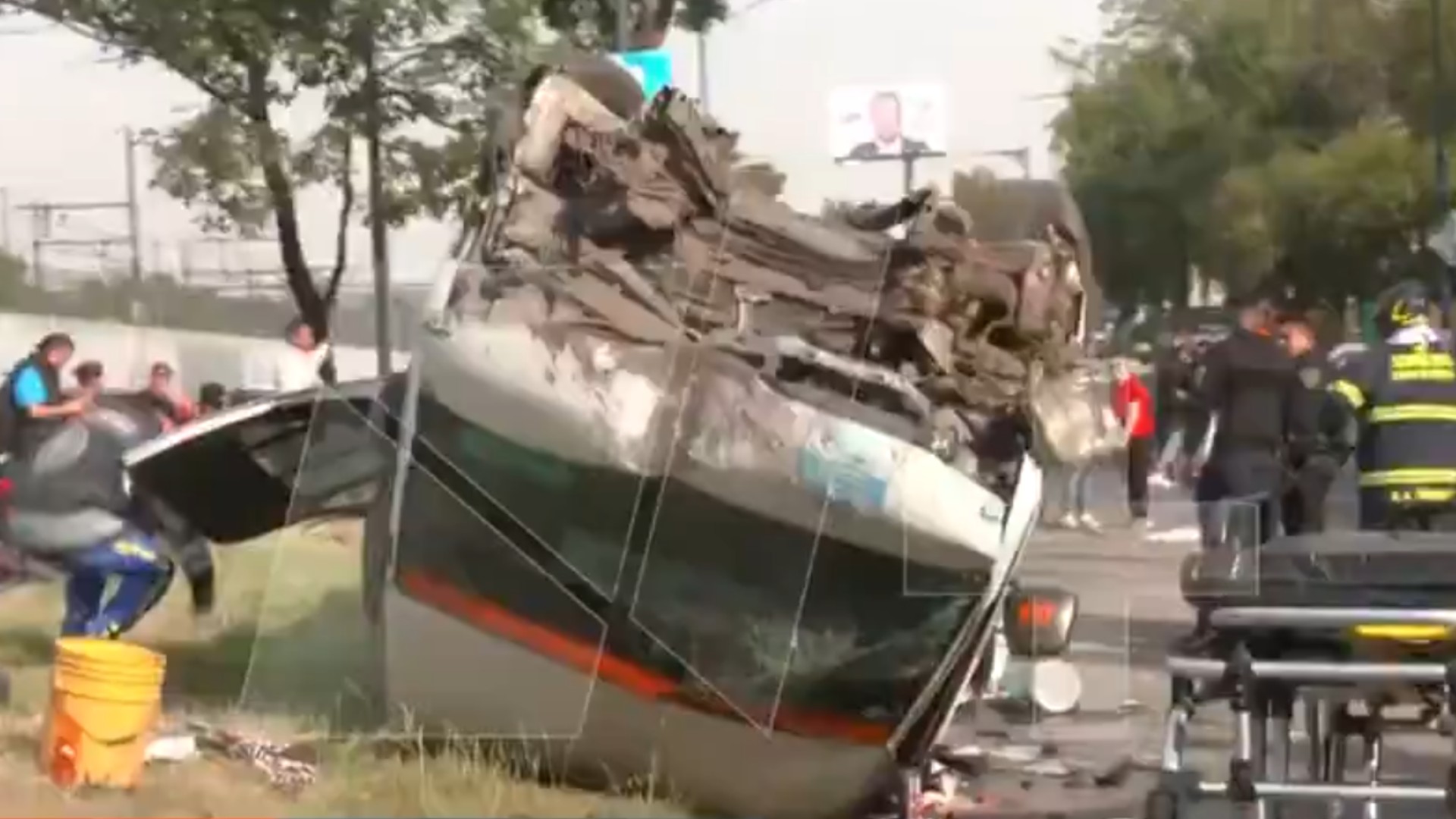 Accidente en Ignacio Zaragoza Hoy Volcadura de Combi Deja Dos Muertos