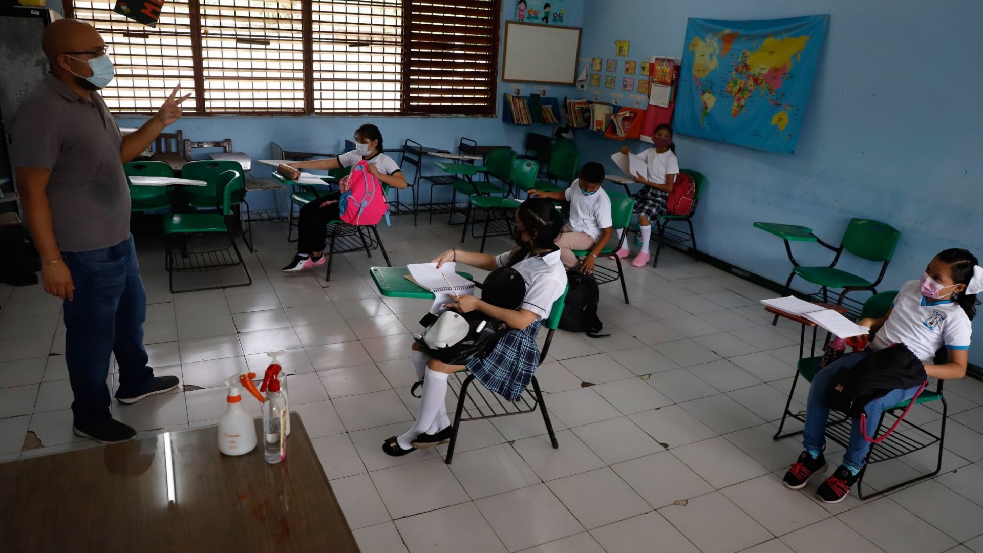 Cu Nto Gana Un Maestro De Primaria Y Secundaria En M Xico As Creci Su Salario En Ltimos