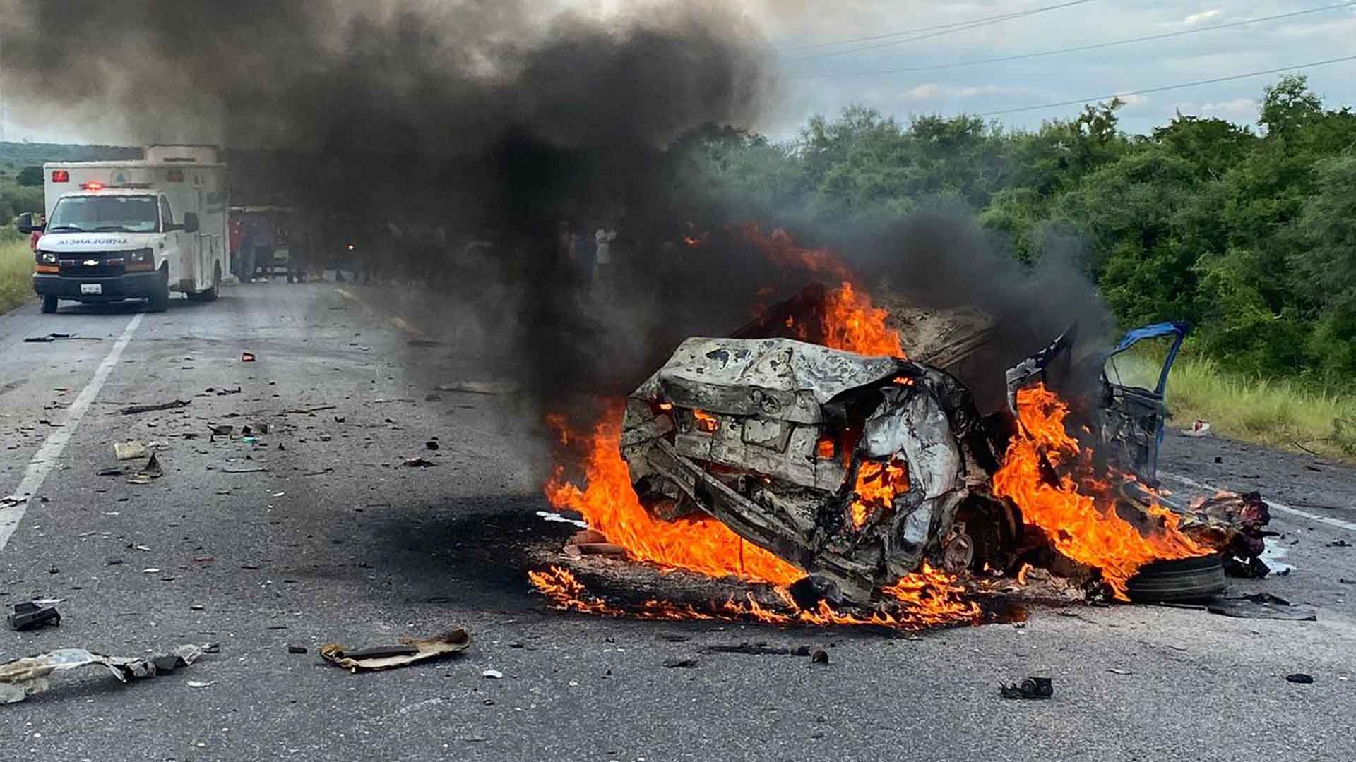 Carambola Deja Tres Muertos en Carretera VictoriaMatamoros N+