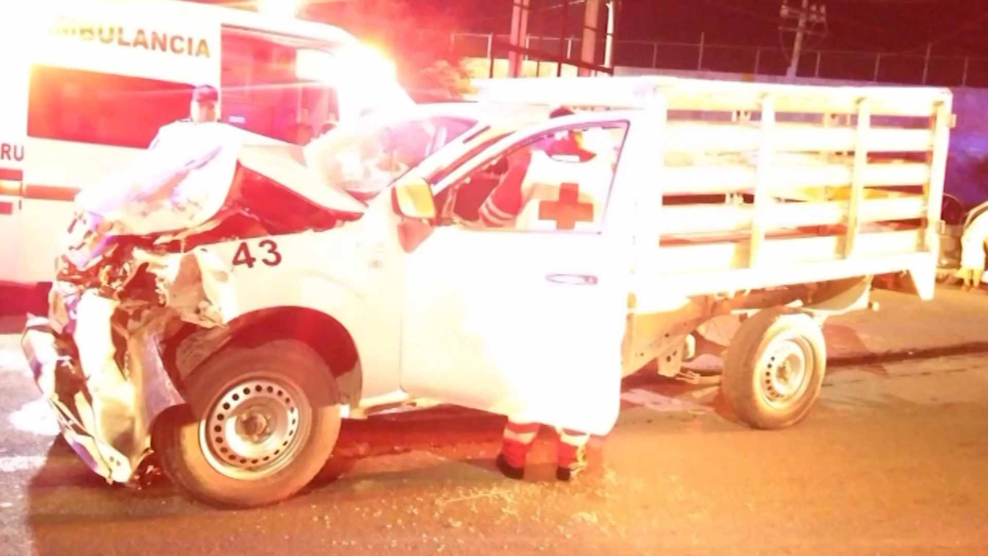 Hombre Muere al Chocar Contra Camioneta Estacionad en Lerdo | N+