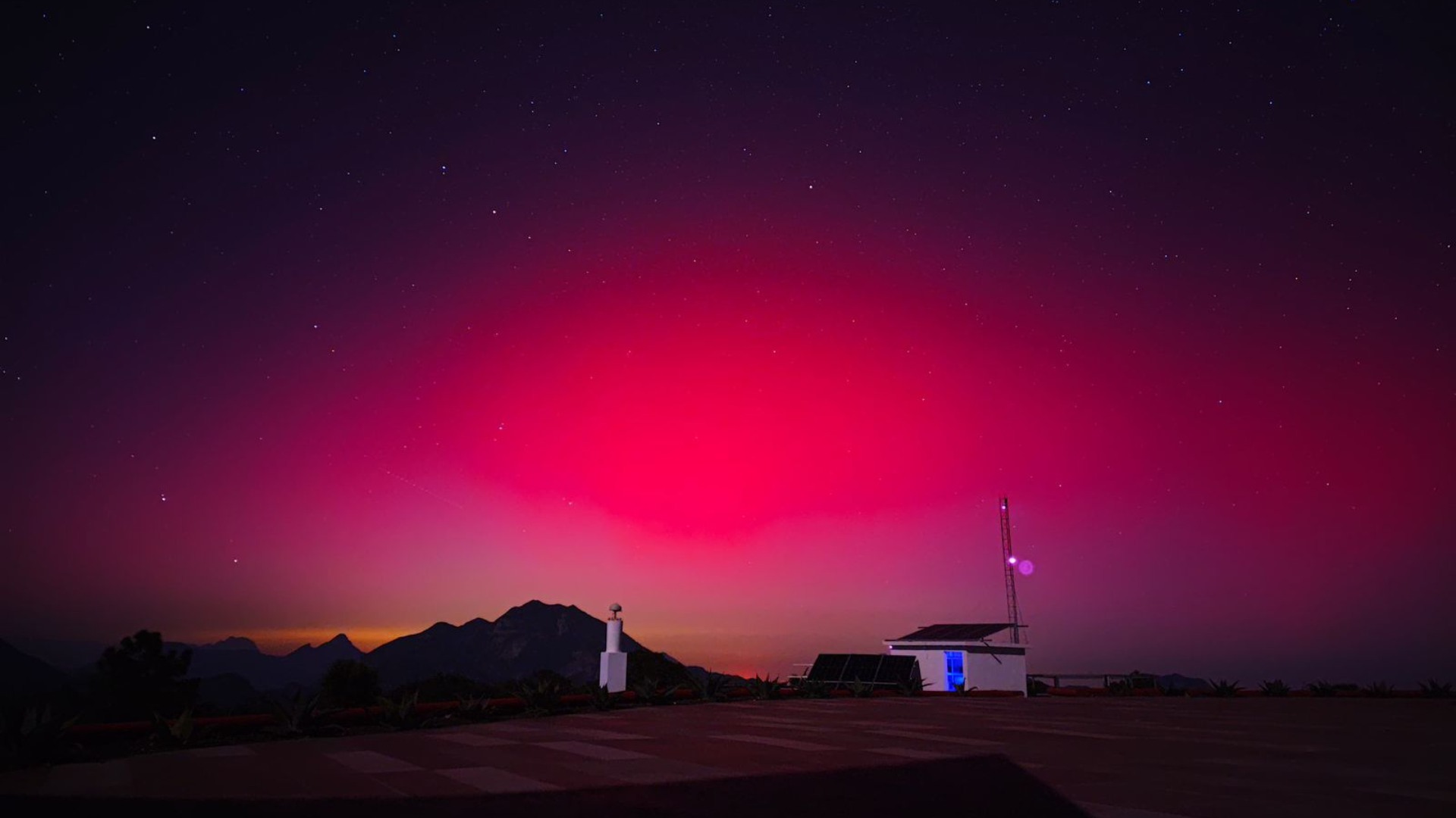 Sorprende Aurora Boreal a Habitantes en Nuevo León N+