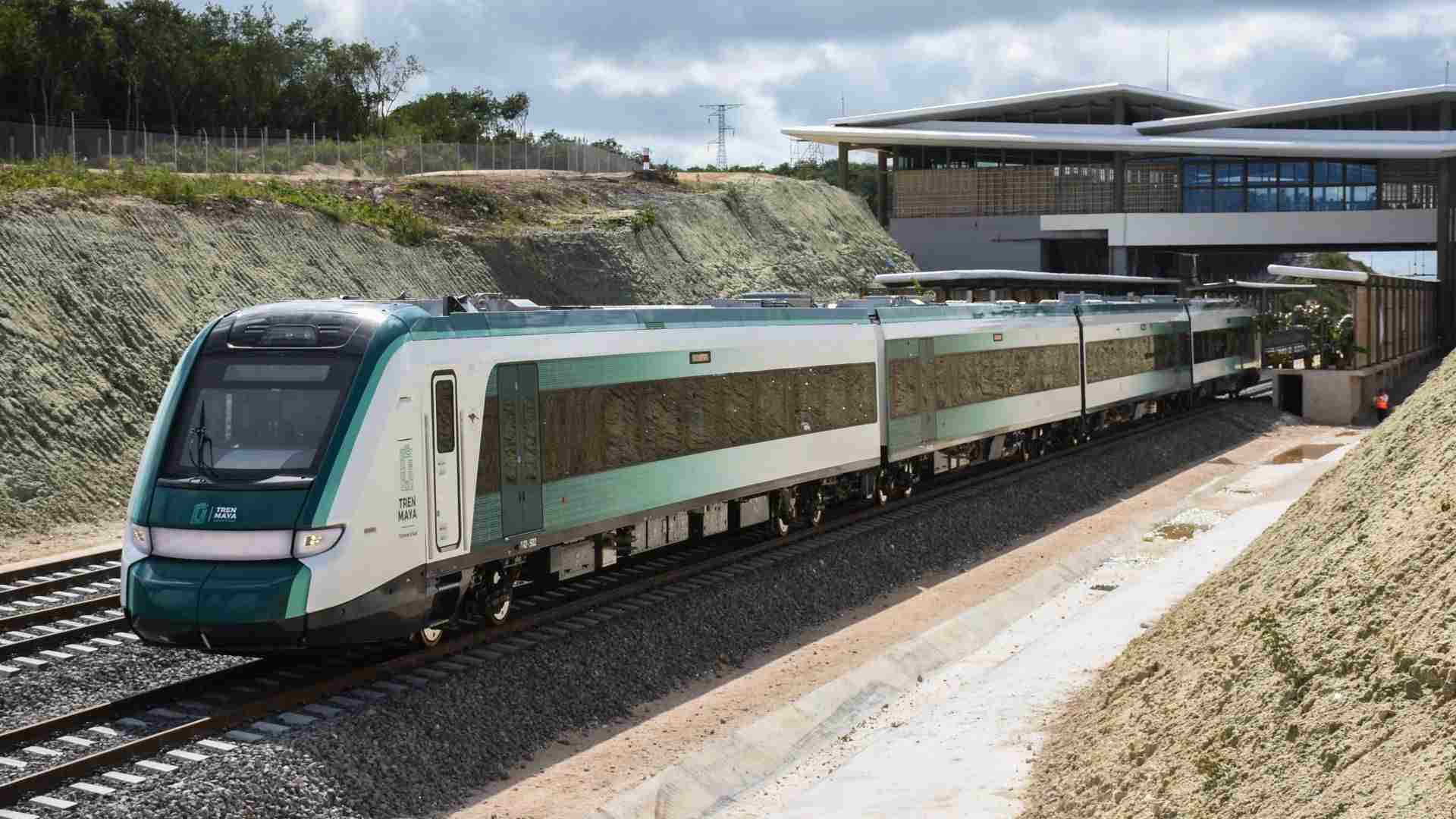 Sheinbaum Anuncia que Transporte de Carga del Tren Maya se Construirá en  2025 y 2026 | N+