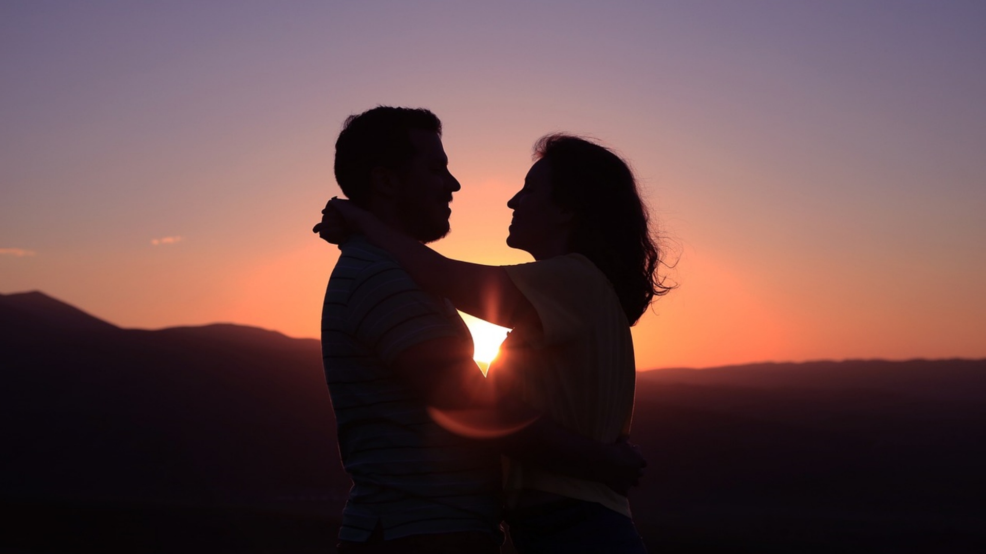 Día del Abrazo 2025 ¿Cuáles Son los Beneficios de Abrazar como Muestra de Afecto? N+