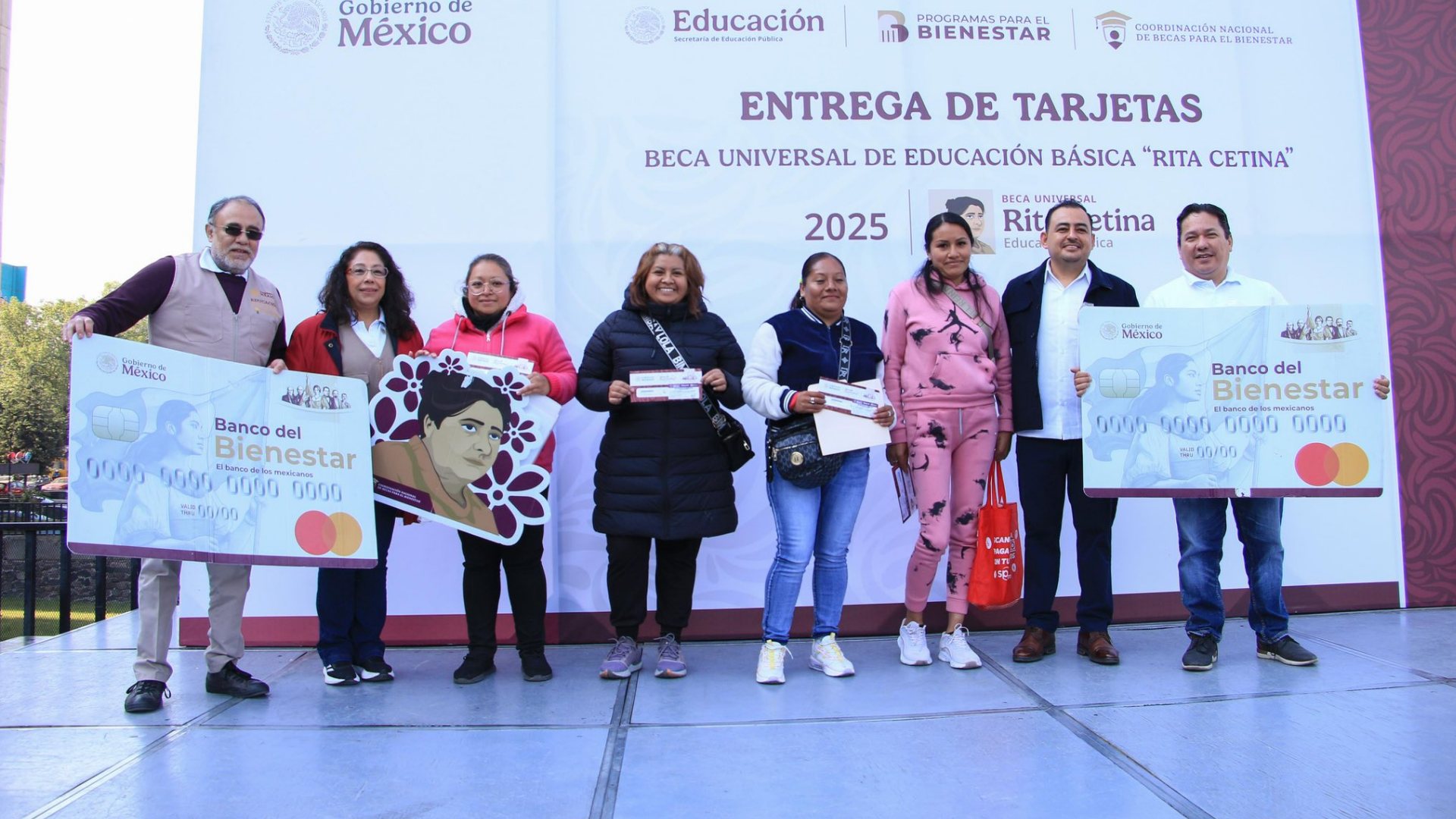 Entrega de Tarjetas Beca Rita Cetina: Estas Escuelas Dan la Credencial