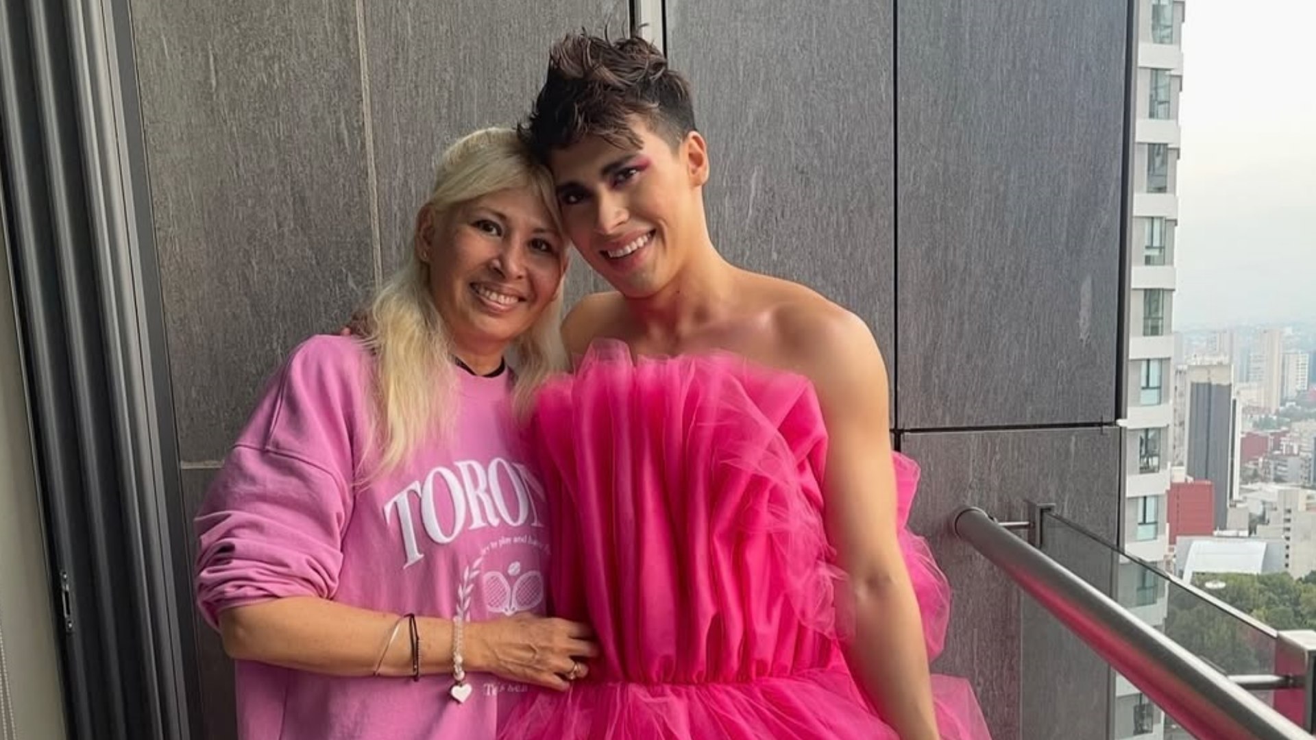 Muere Mamá de La Divaza: ¿Qué le Pasó a Kenya Álvarez, Madre del  Influencer? | N+
