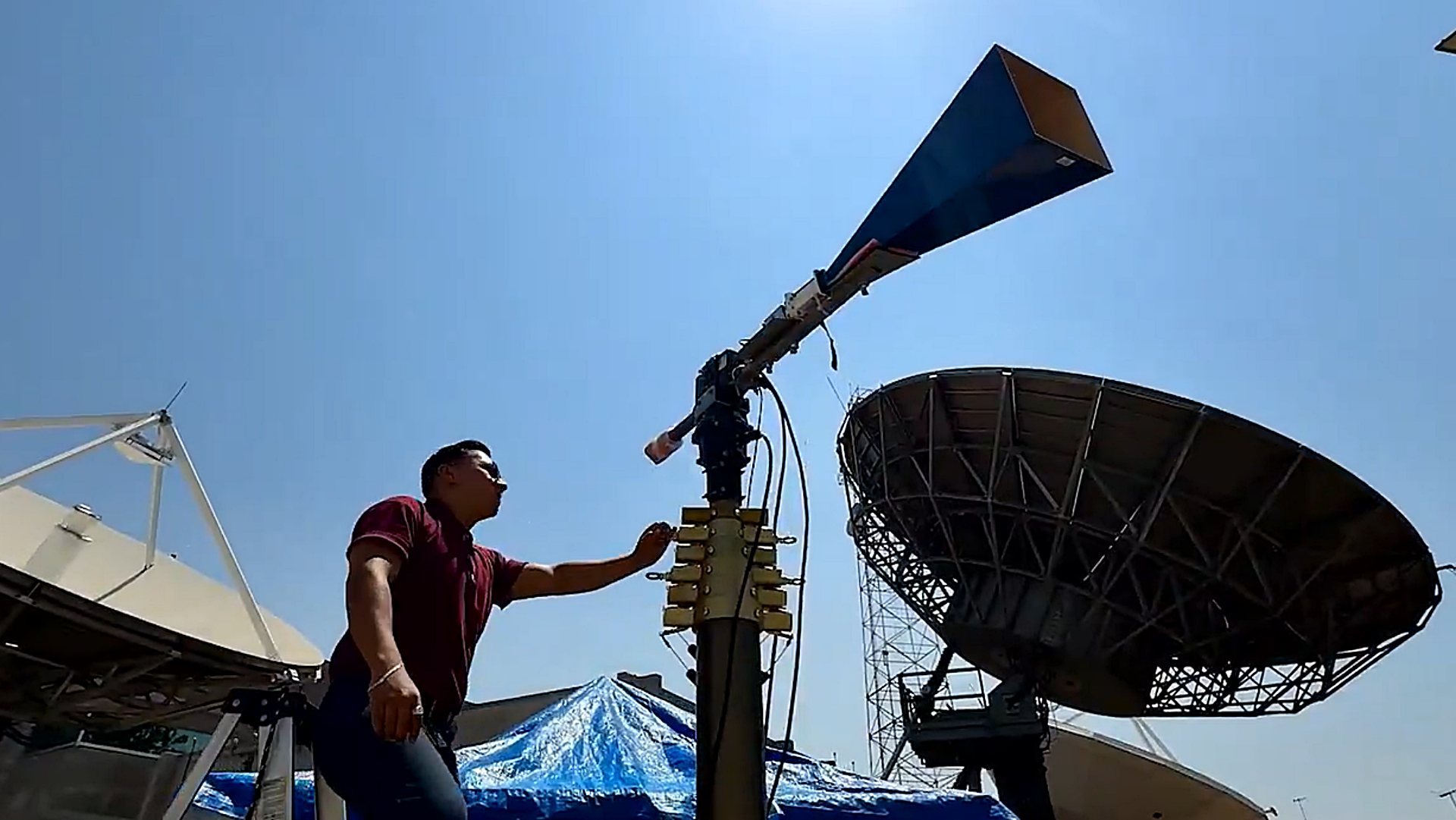 Ley Espía? Estos Son los Puntos Clave y Principales Cambios de la Ley de Telecomunicaciones  2025 | N+