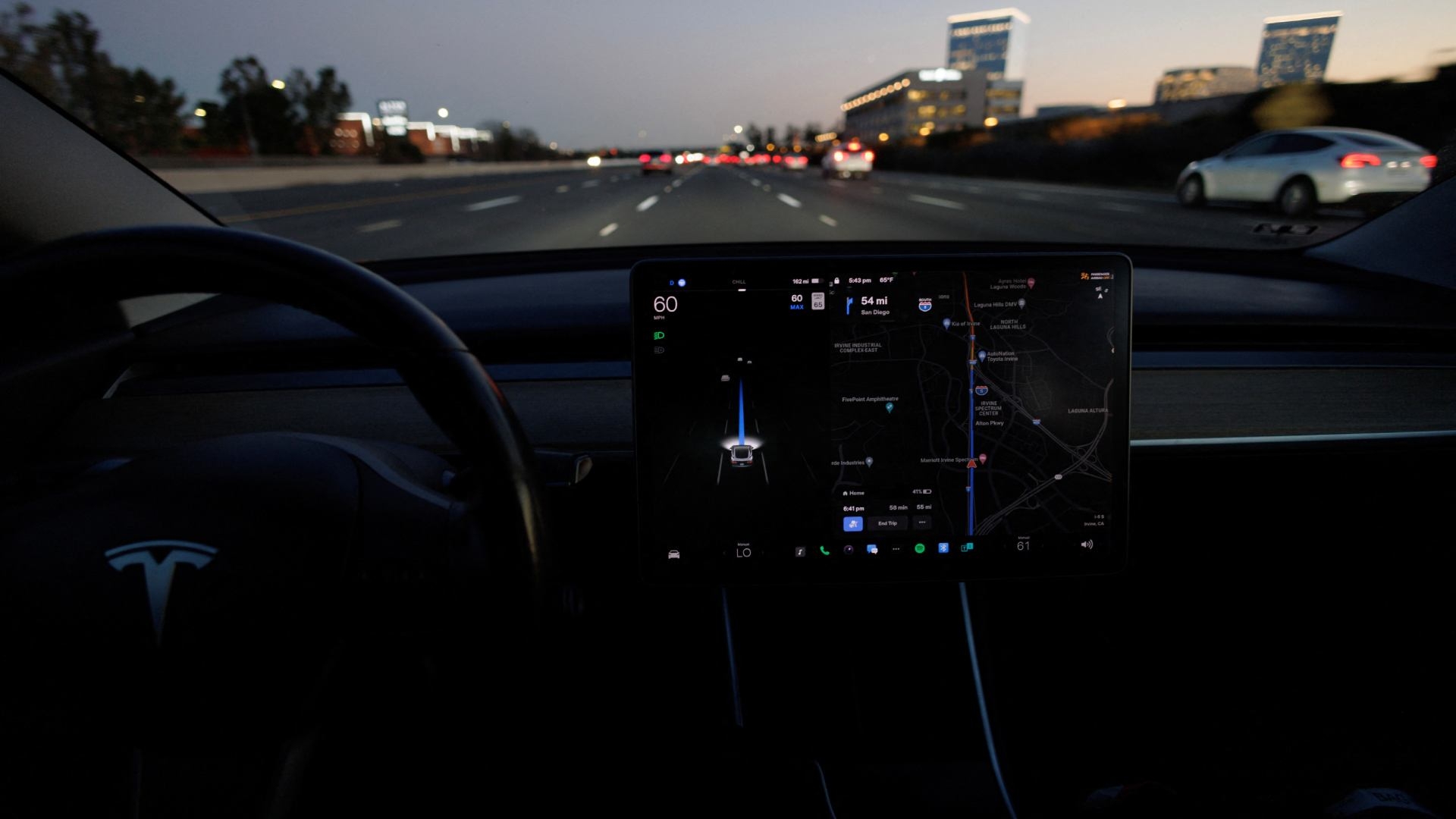 Tesla Retira 362 Mil Autos que Podrían Provocar Accidentes N+