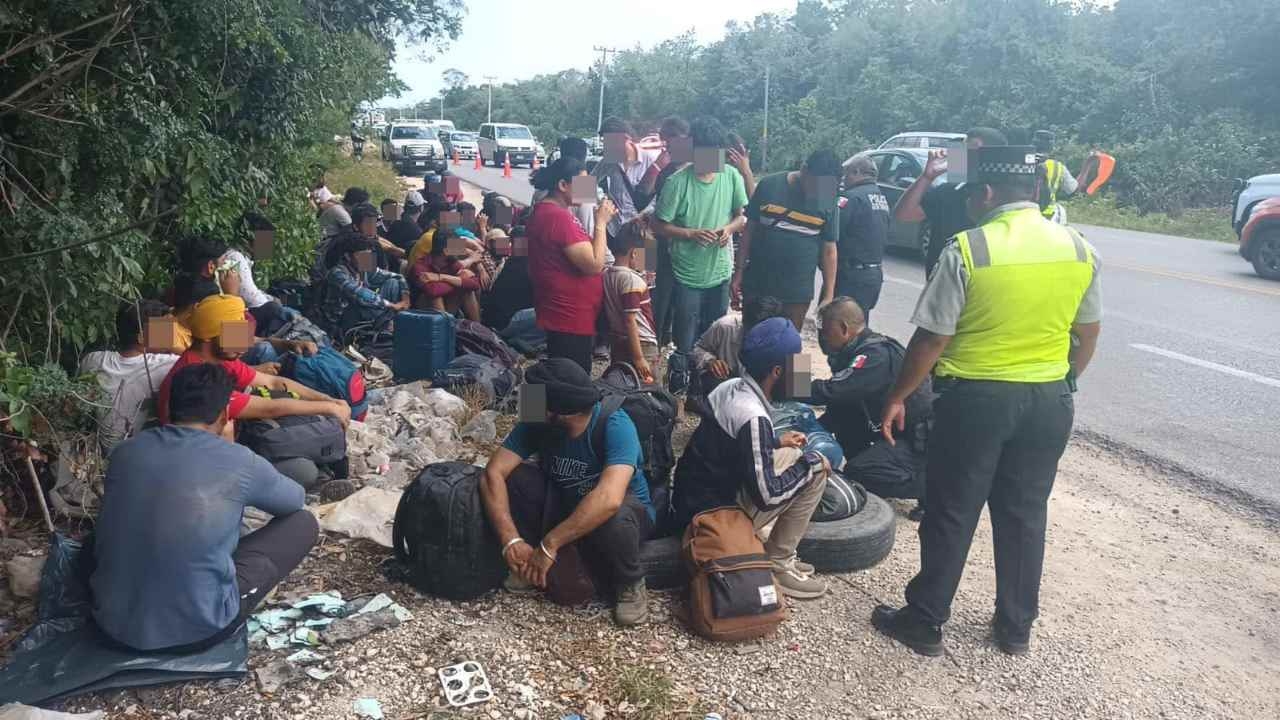 Rescatan a 51 Migrantes de India en Quintana Roo | N+