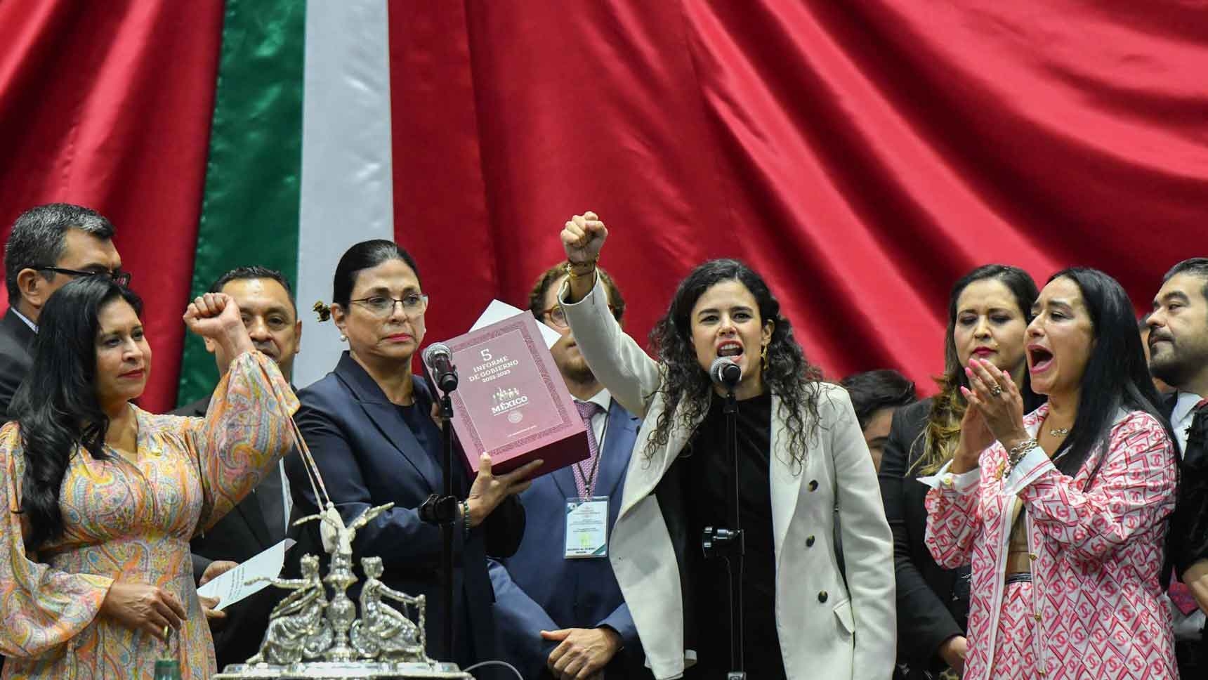 Luisa María Alcalde Entrega al Congreso el Quinto Informe de AMLO N