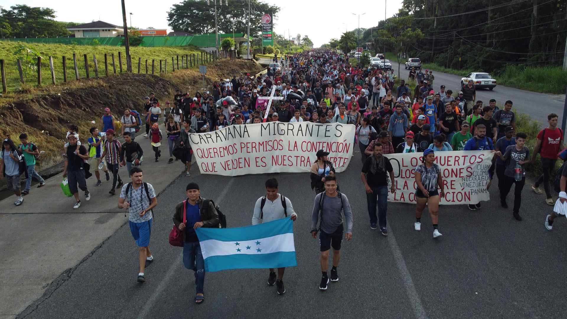 Caravana Migrante Sale de Tapachula Chiapas Se Dirige a la CDMX N