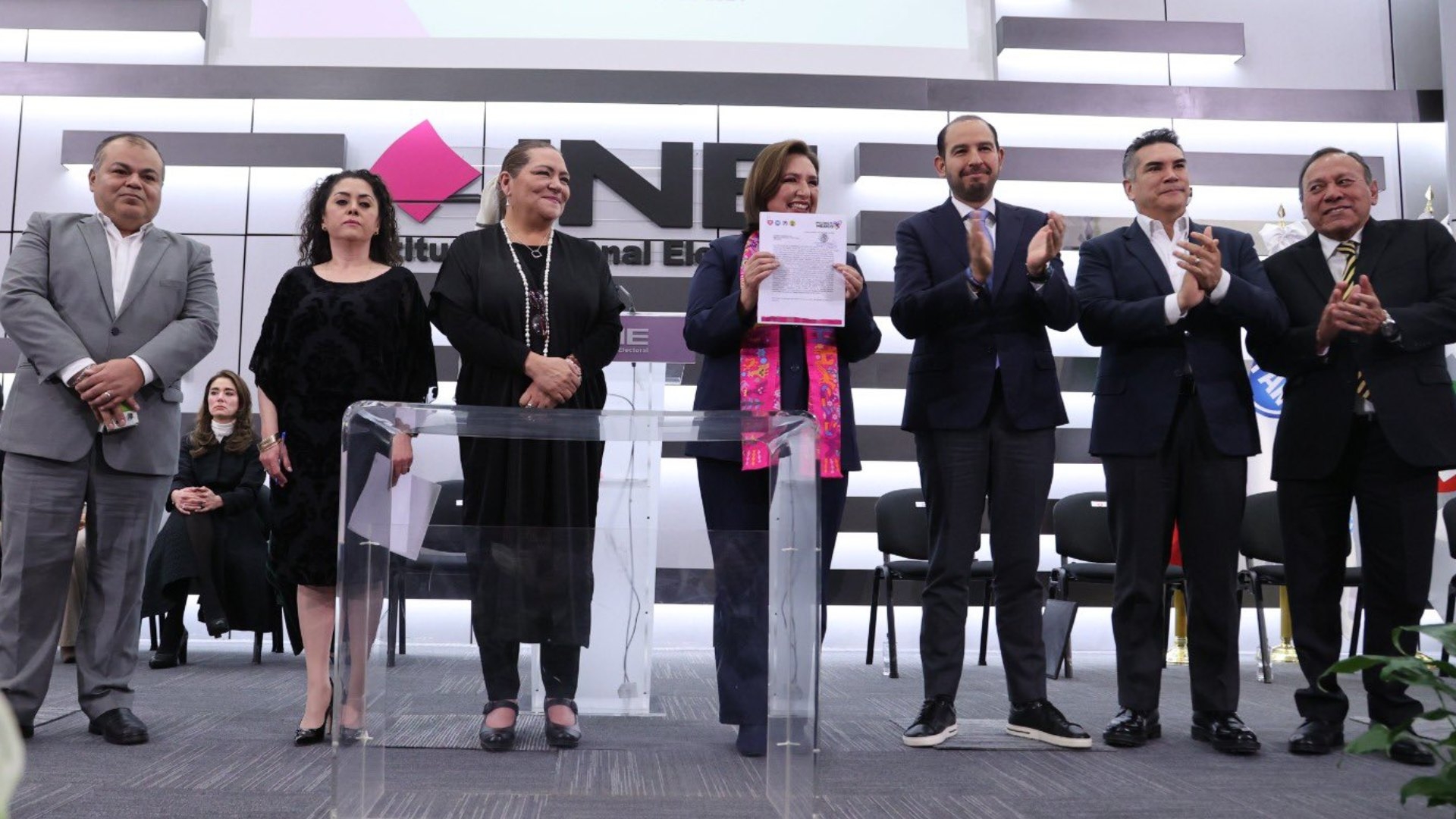 Elecciones 2024 Xóchitl Gálvez Hace Registro ante INE como Candidata