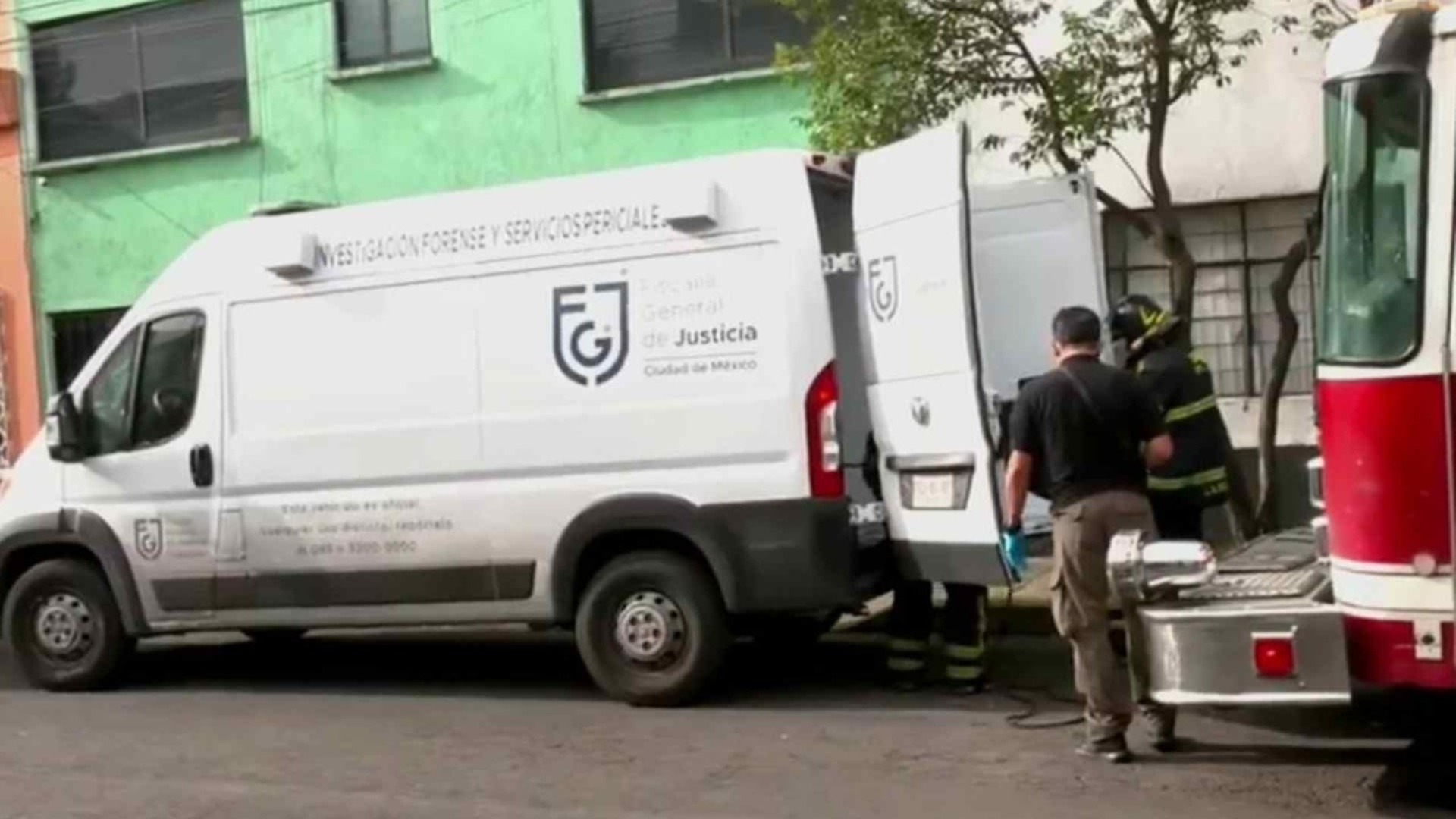 Encuentran a un Hombre Muerto en Azotea de una Casa en CDMX | N+