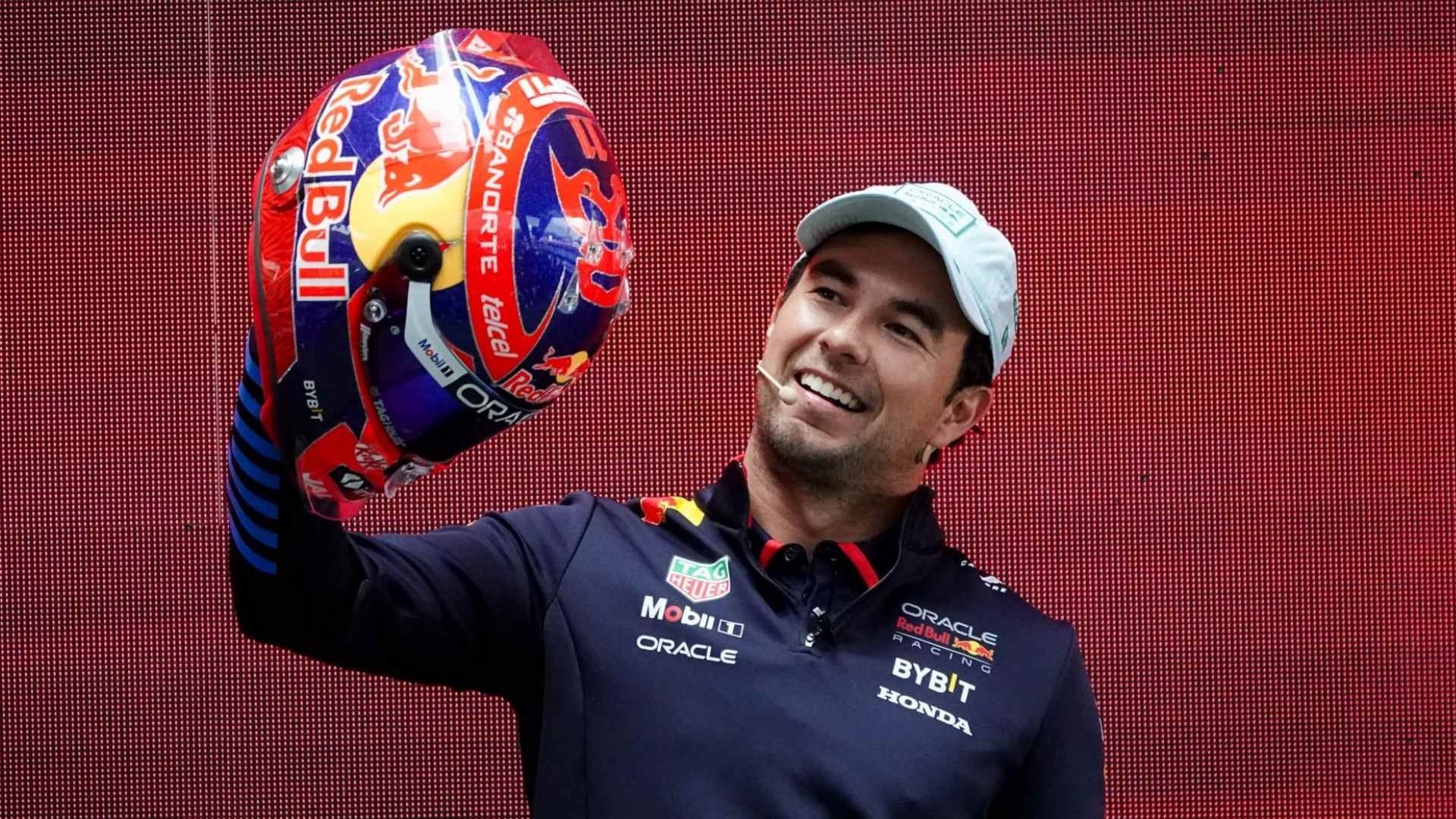 Cómo es el Casco de Checo Pérez para GP de México 2024? El Piloto Rinde Homenaje a la Lucha Libre | N+