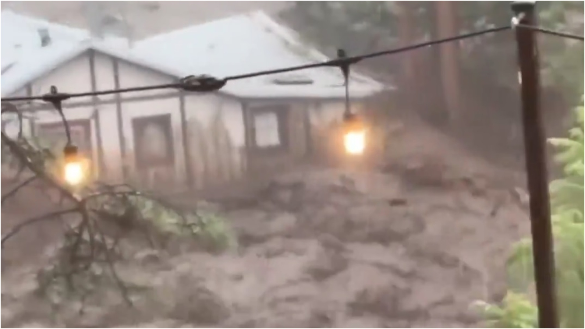 desbordamiento del río Ruidoso