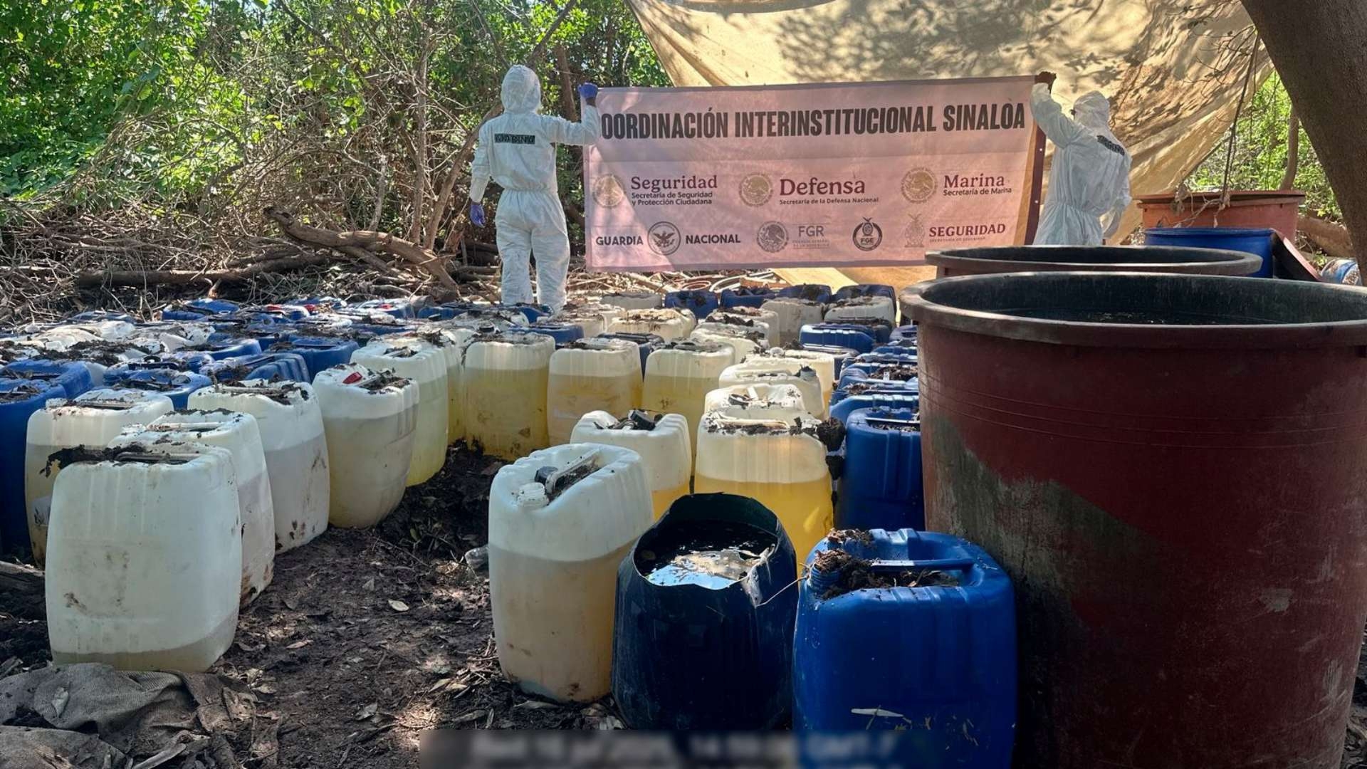 Golpe al Narco en Sinaloa: Desmantelan 6 Laboratorios y Decomisan Toneladas de Metanfetamina | N+