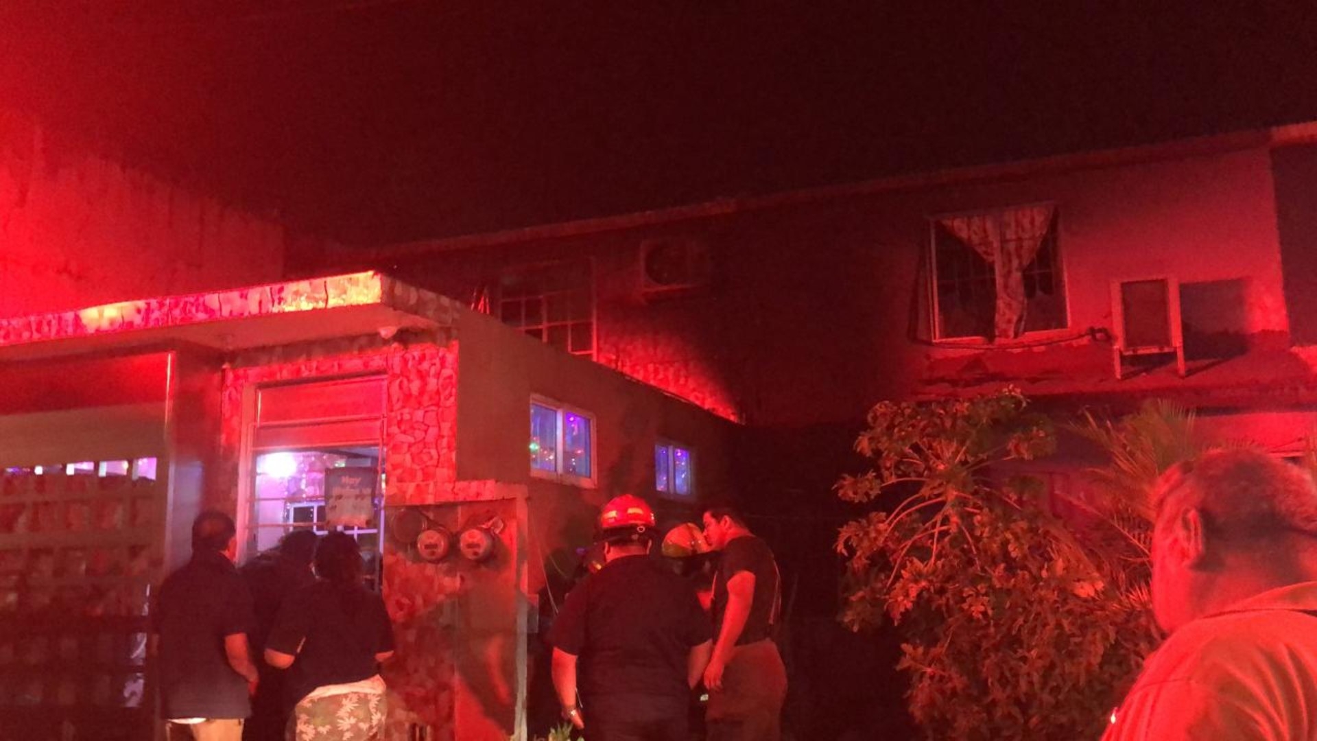 Pareja de Adultos Mayores Sufren Quemaduras al Incendiarse su Casa en ...