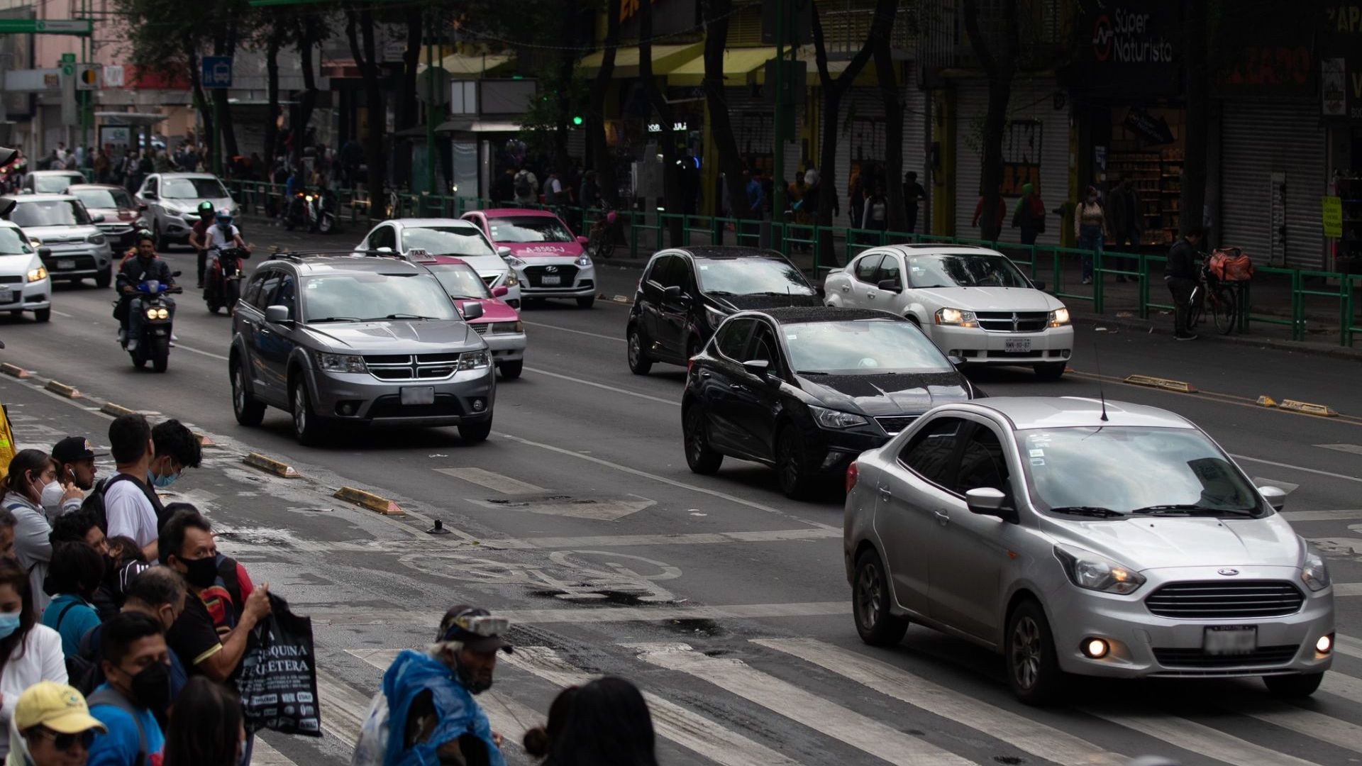 Ola de calor y mala calidad del aire ponen en jaque el Hoy No Circula en CDMX y Edomex este 5 de mayo — image 1