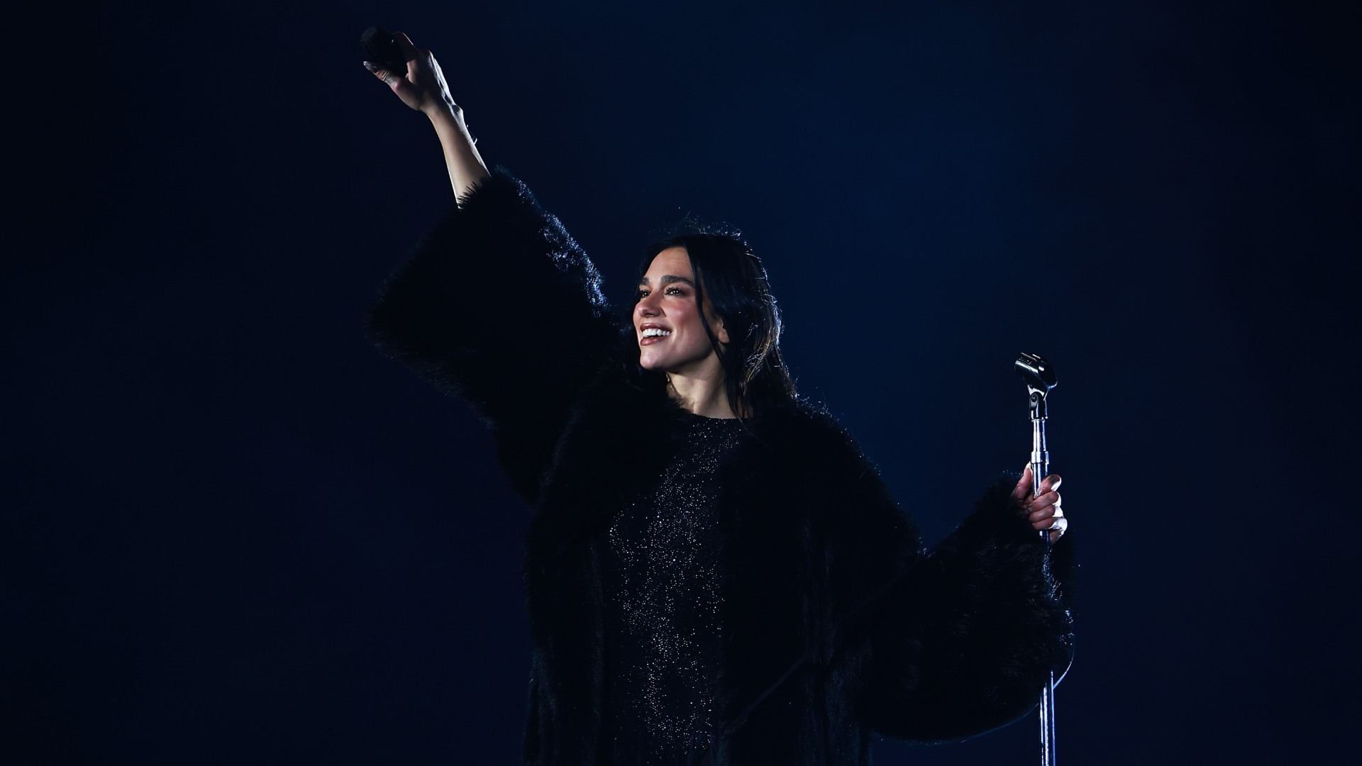 Live from Mexico”: Dua Lipa Lanzará Película del Concierto Grabado en  Estadio GNP en 2025 | N+