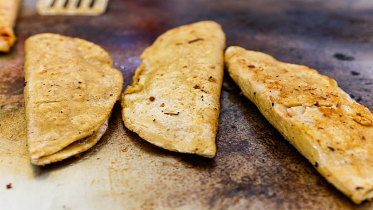 ¿Las quesadillas son con queso o sin queso? Esta es la definición de la
