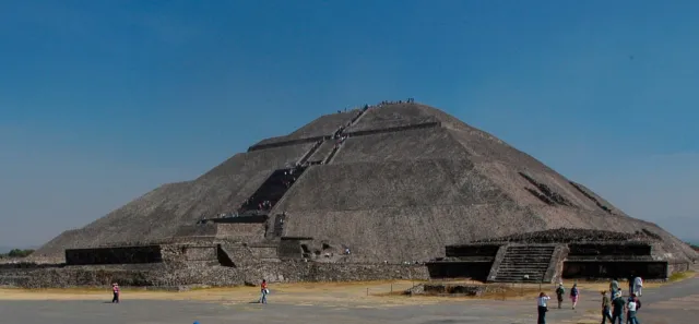 Vista de Teotihuacán, ciudad antigua mesoamericana