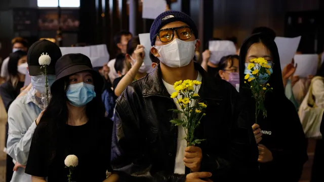 Piden a China no reprimir manifestaciones pacíficas contra política cero COVID