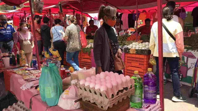 Seis productos que recomendamos no comprar en el tianguis