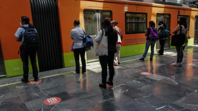 Director del Metro, Guillermo Calderón, denuncia robo de cables