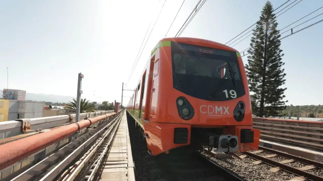 Convoy del Metro CDMX realiza pruebas en tramo elevado