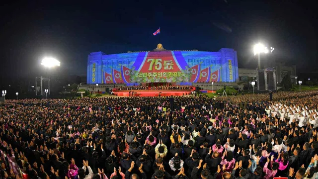 Corea del Norte 75 aniversario