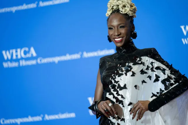Angelica Ross denunció a Emma Roberts por transfobia