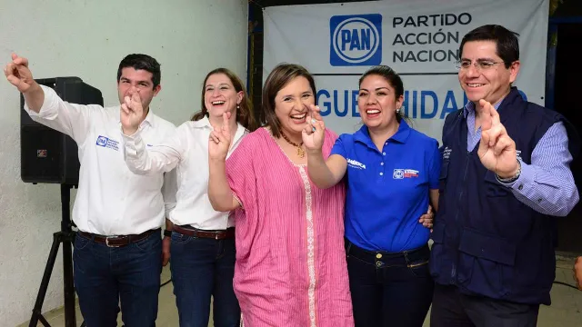 Xóchitl Gálvez arranca campaña a jefatura delegacional de la Miguel Hidalgo, en abril de 2015.