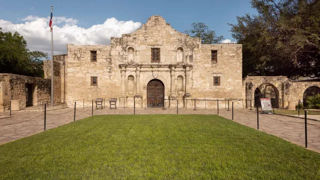 San Antonio Texas Brand USA Visit Turismo El Alamo