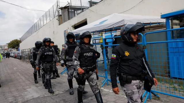 Operativo en cárcel de Ecuador tras desaparición de Adolfo Macías, alias 'Fito'