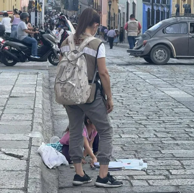 Vendedora indígena es retirada del centro de Oaxaca