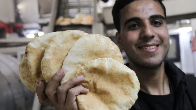 Palestino vuelve a hornear tortillas