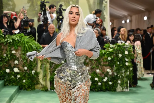 Kim Kardashian en la Met Gala 2024