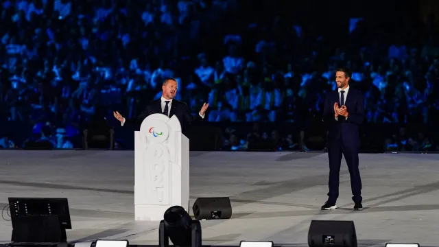 Andrew Parsons, presidente del Comité Paraolímpico Internacional, dirigió un emotivo mensaje durante la ceremonia de inauguración. Foto AFP