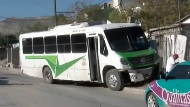 Camión Choca Contra Vivienda al Ir a Exceso de Velocidad en Ciudad Juárez