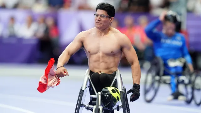 Es la primera medalla de oro para Juan Pablo en unos Juegos Paralímpicos. Foto AP