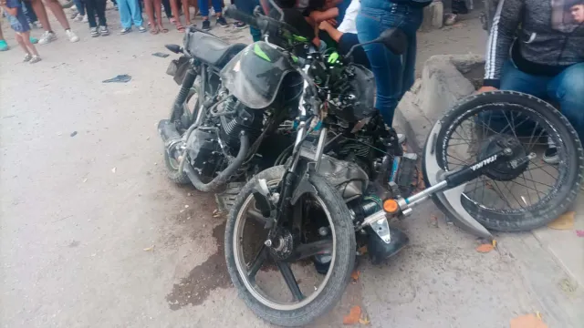 Muere-Menor-al-Chocar-con-Motocicleta-en-Gomez-Palacio