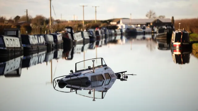 Yate hundido en el Canal de Bridgewater. Foto: EFE