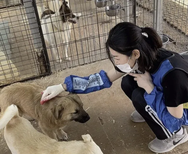 Kim Sae-ron fue voluntaria en centros de adopción animal