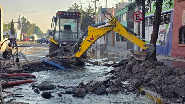 Reparación de mega fuga de agua en Eduardo Molina